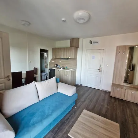 Sun Travel Sunny Apartment