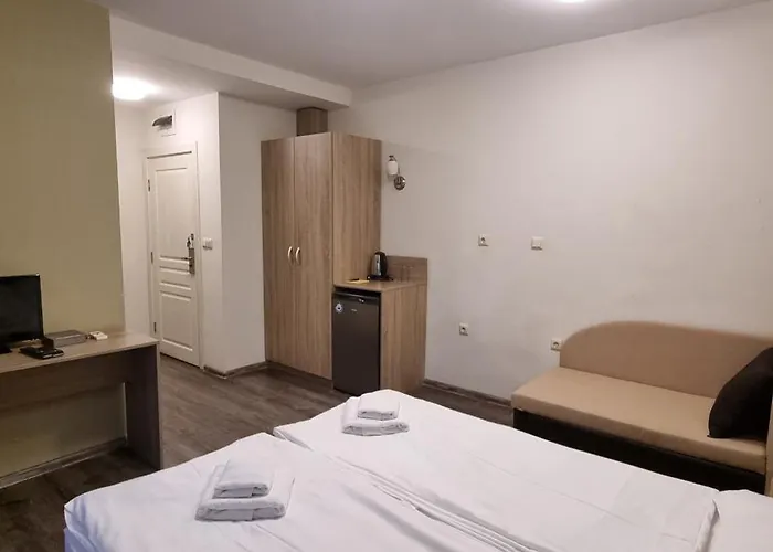 Sun Travel Sunny Apartment