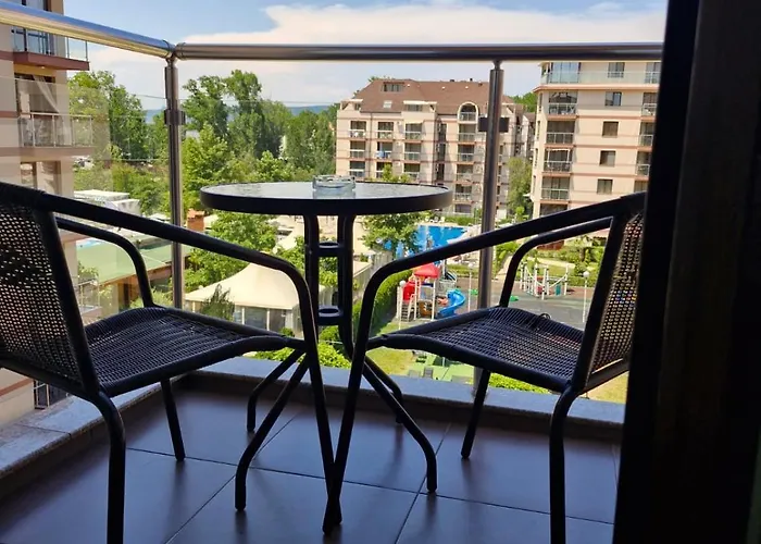 Sun Travel Sunny Apartment